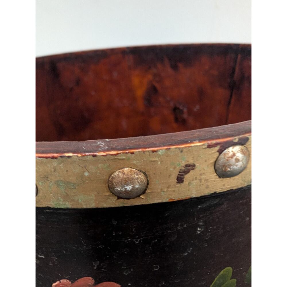 Hand Painted Floral Wood Waste Basket Black Gold Tole Style Decor Vintage - Picture 3 of 7